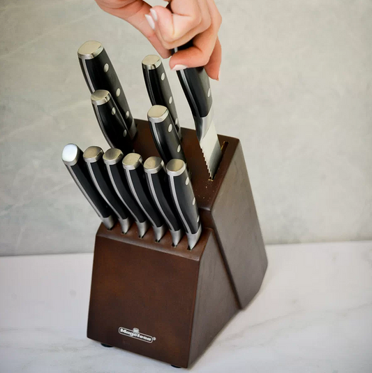 Kit de Cuchillos Magefesa Con Taco o Bloque de Madera 32301