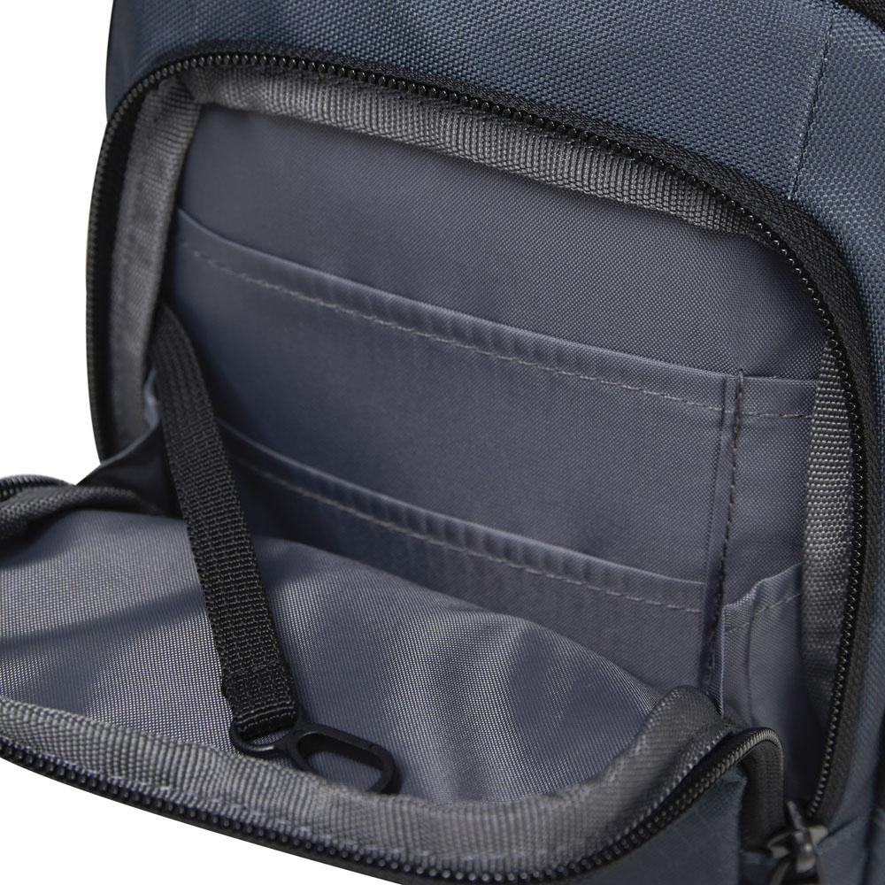Bolso CAT Cruzado Voyager Shoulder Bag Gris